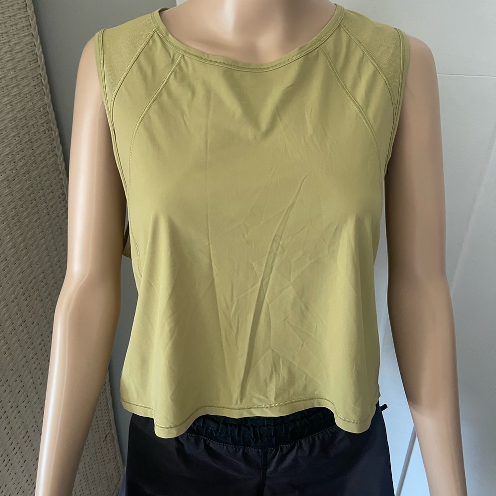 Lululemon Cropped Tank